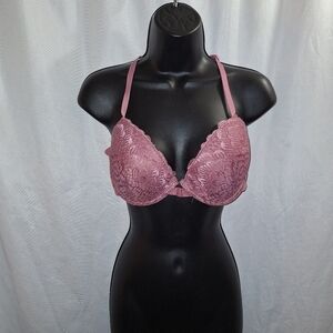 Just be 38C bra front hook back cross